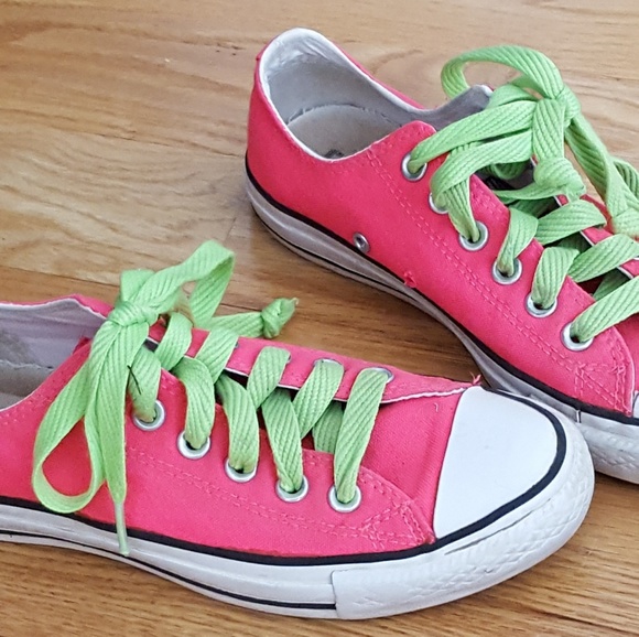 pink converse laces